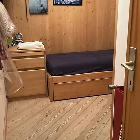 Апартаменты Honegger House